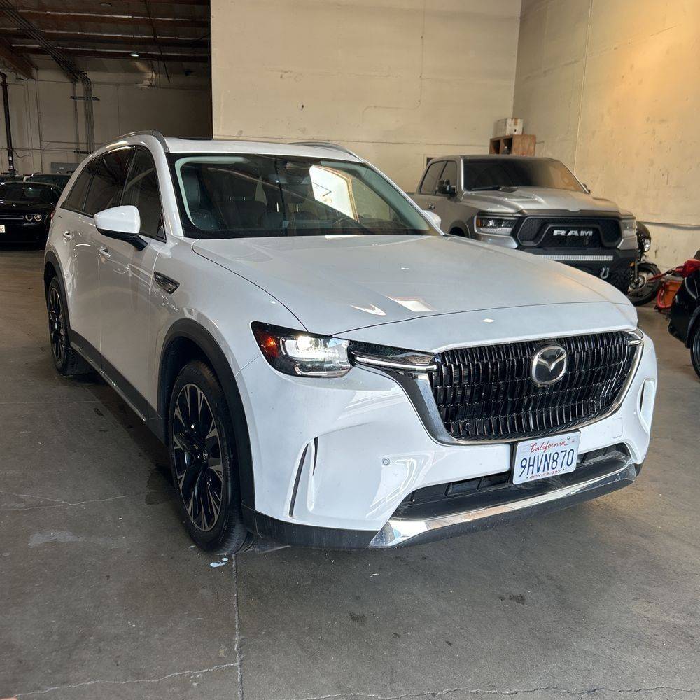 2024 Mazda CX-90 Plug-In Hybrid Premium — SUV — 20,381 mi — Indianapolis, IN