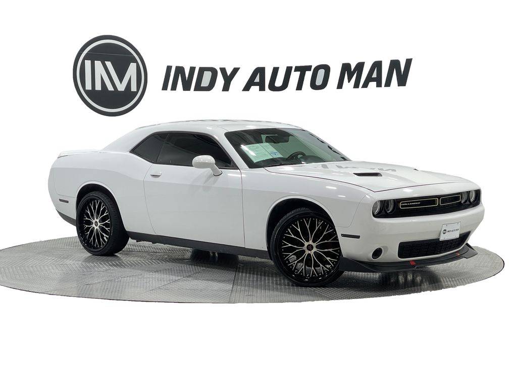 2019 Dodge Challenger SXT — Coupe — 87,385 mi — Indianapolis, IN