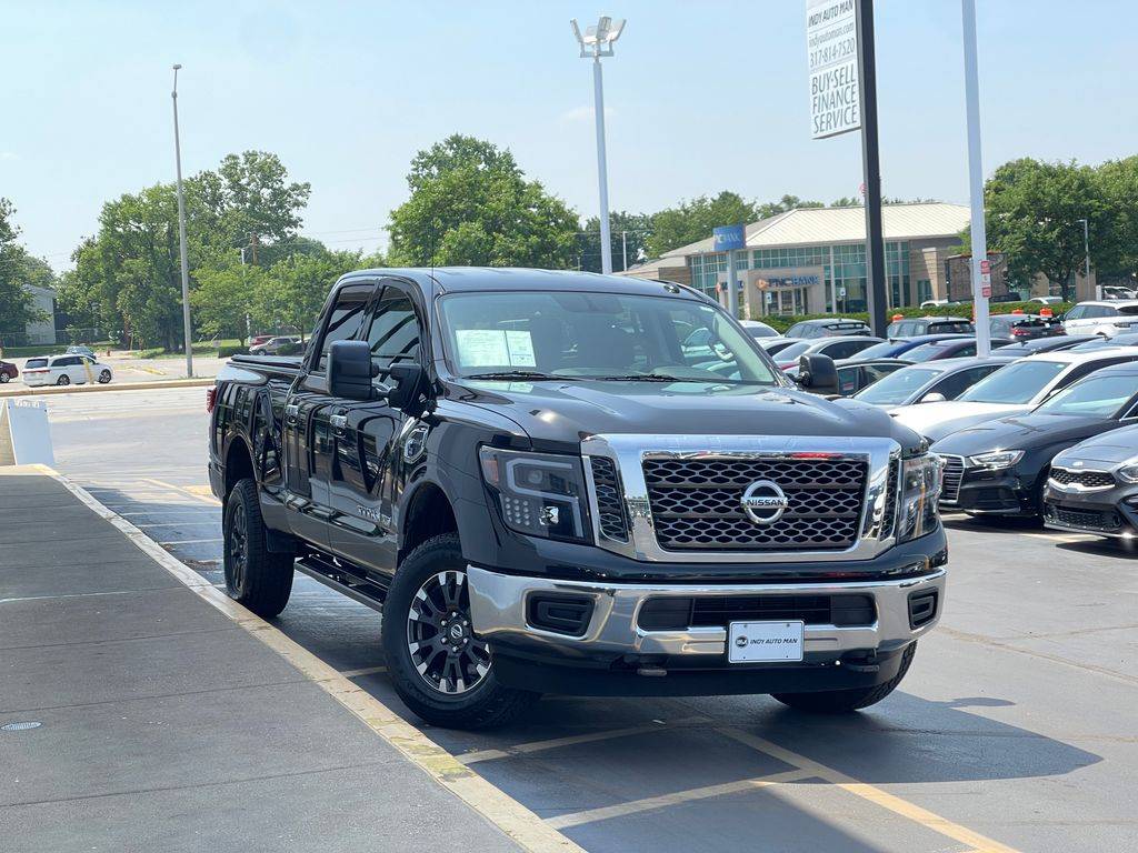 2017 Nissan Titan XD SV — Pickup Truck — 65,872 mi — Indianapolis, IN