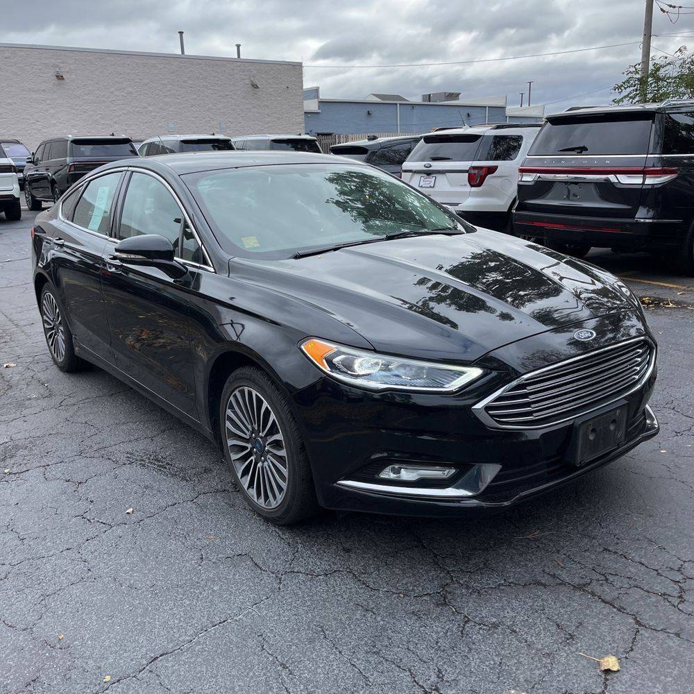 2017 Ford Fusion SE — Sedan — 97,900 mi — Indianapolis, IN