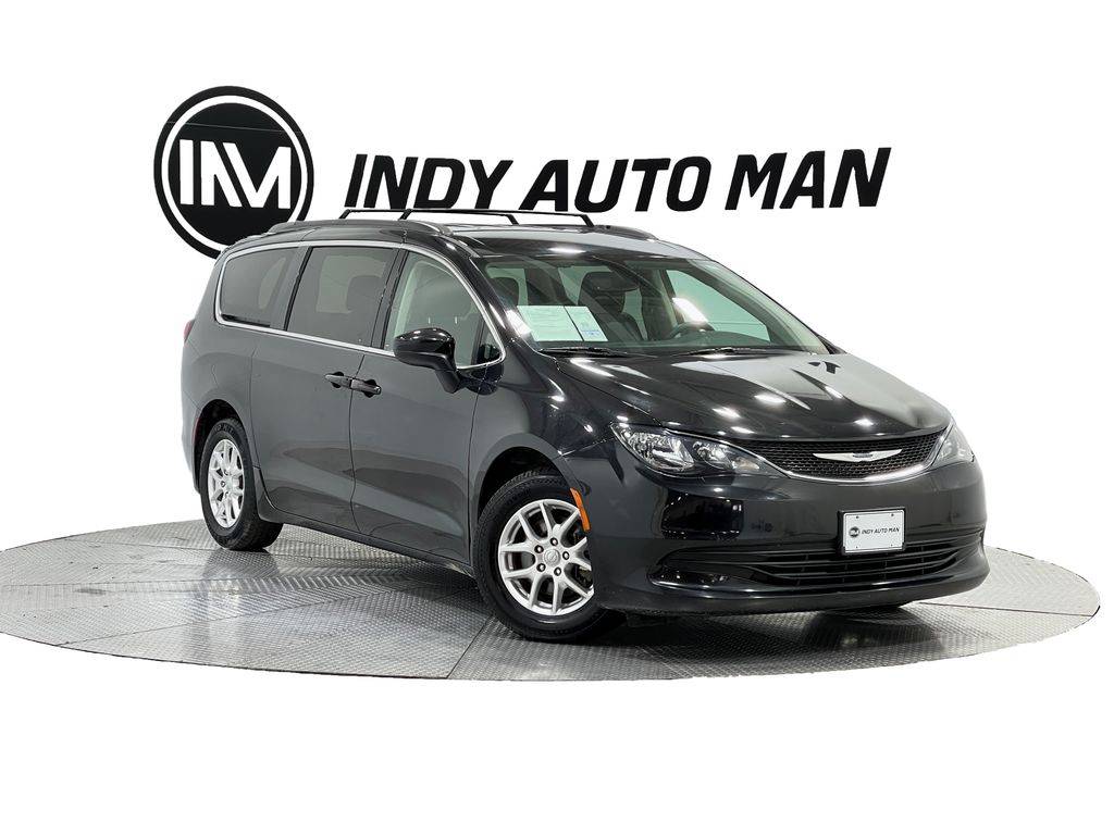 2020 Chrysler Voyager LXI — Minivan — 121,670 mi — Indianapolis, IN