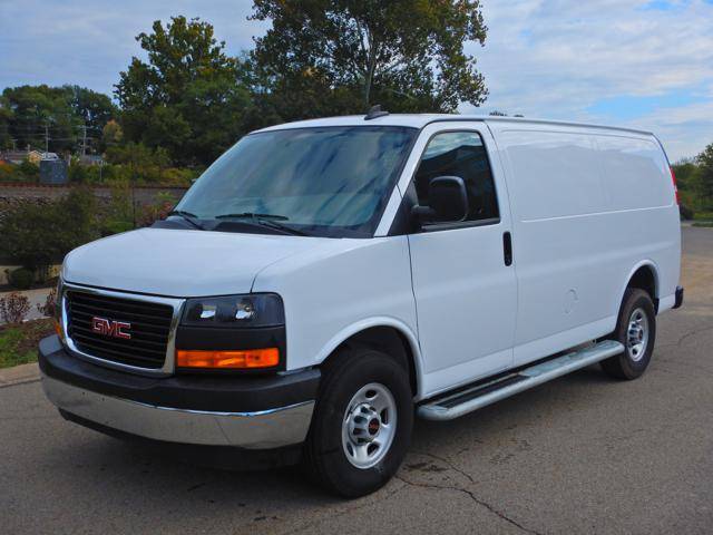 2024 GMC Savana Cargo Van Base — Cargo Van — 16,292 mi — Pittsburgh, PA