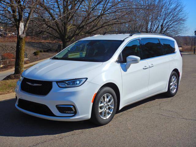 2022 Chrysler Pacifica Touring L — Minivan — 67,480 mi — Pittsburgh, PA
