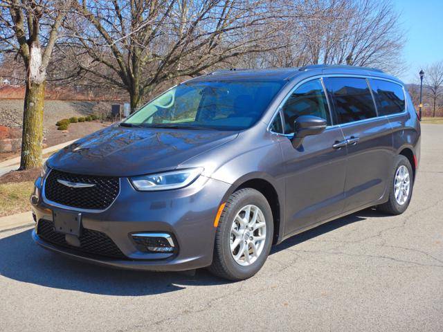 2022 Chrysler Pacifica Touring L — Minivan — 72,081 mi — Pittsburgh, PA