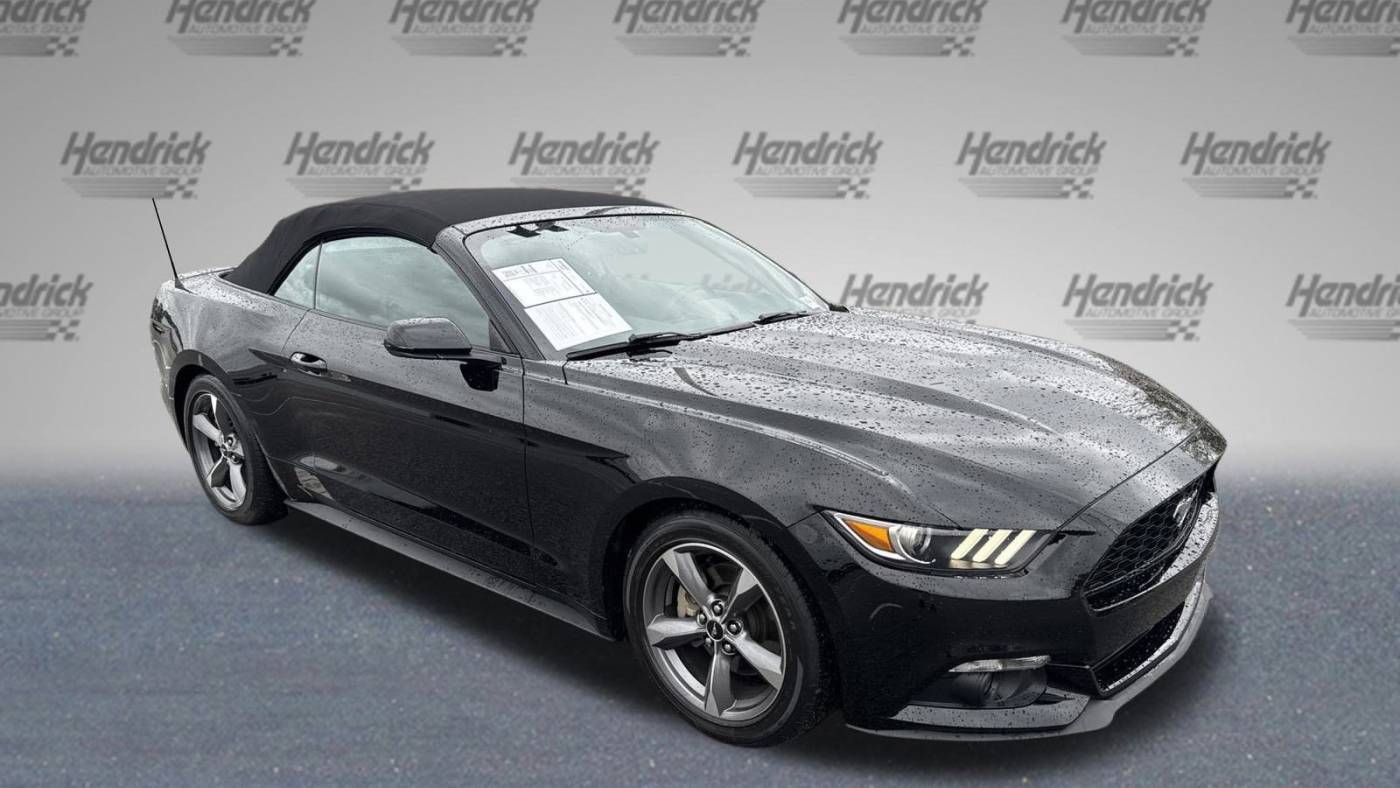 2017 Ford Mustang V6 — Convertible — 33,532 mi — North Charleston, SC