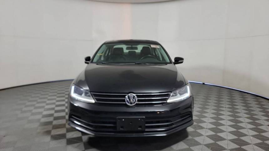 2017 Volkswagen Jetta 1.4T SE — Sedan — 65,239 mi — Walpole, MA