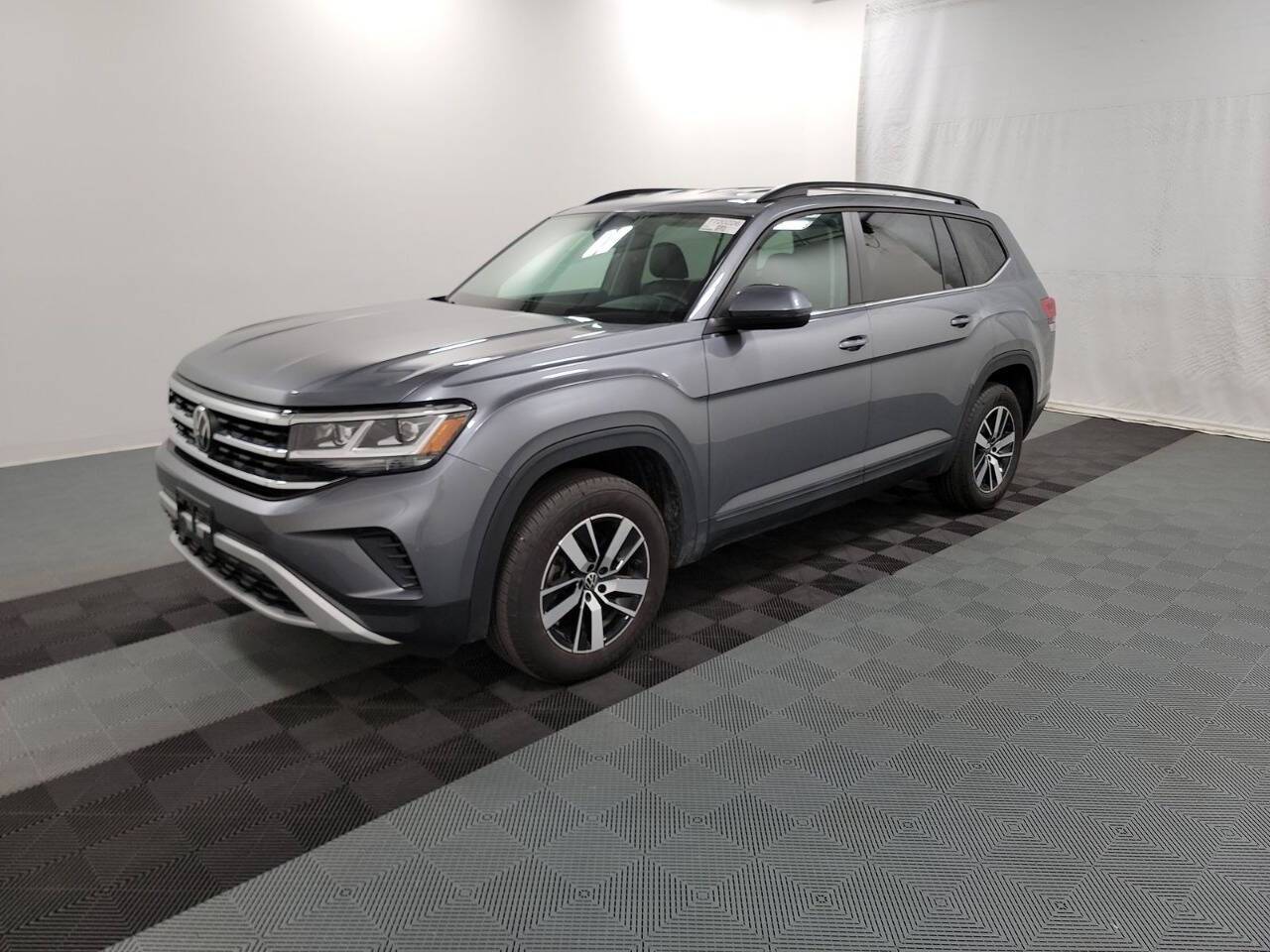 2023 Volkswagen Atlas SE — SUV — 4,358 mi — Walpole, MA