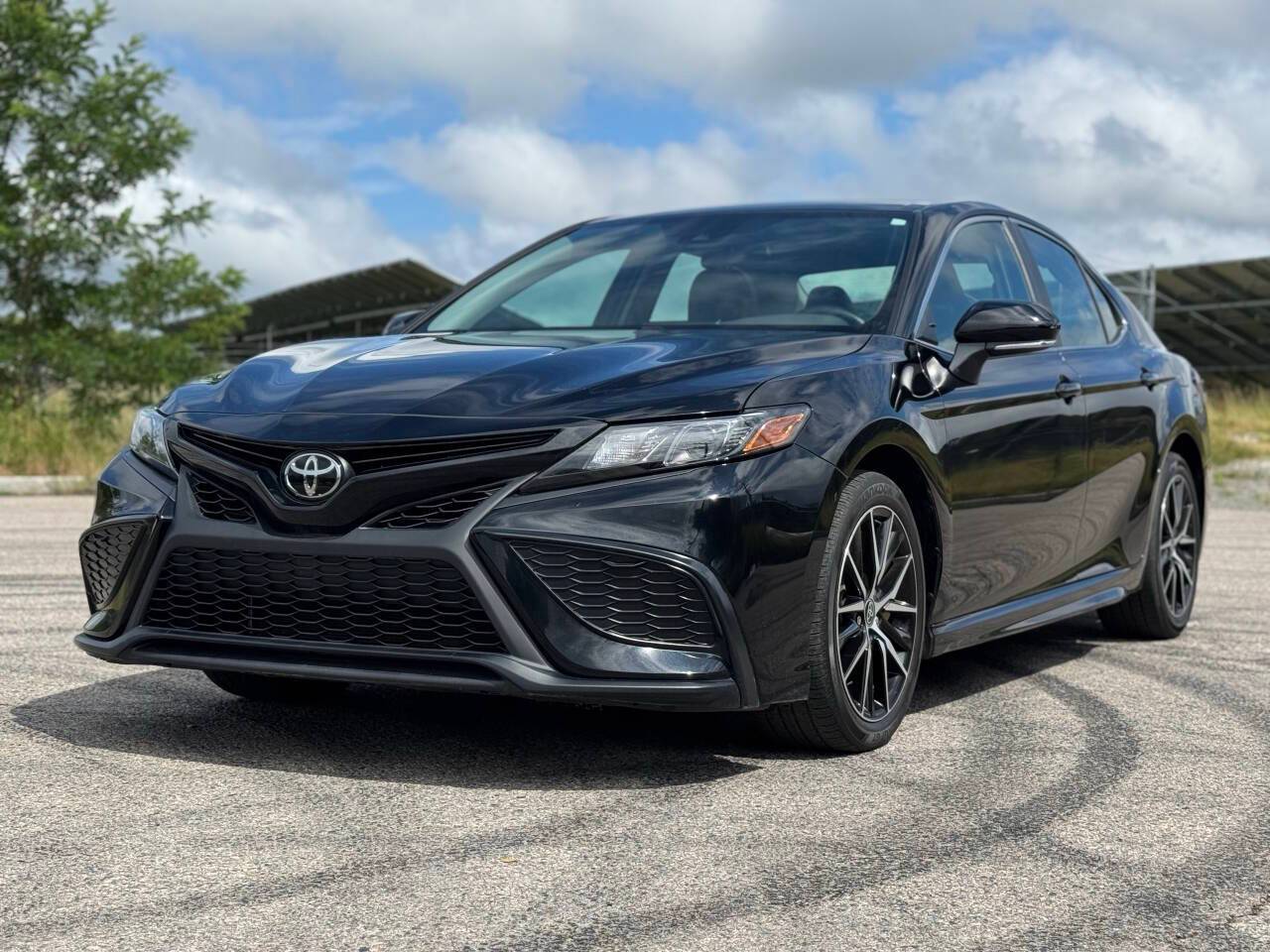 2021 Toyota Camry SE — Sedan — 27,345 mi — Walpole, MA