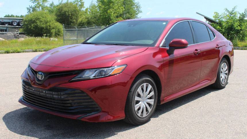 2020 Toyota Camry Hybrid LE — Sedan — 98,753 mi — Walpole, MA