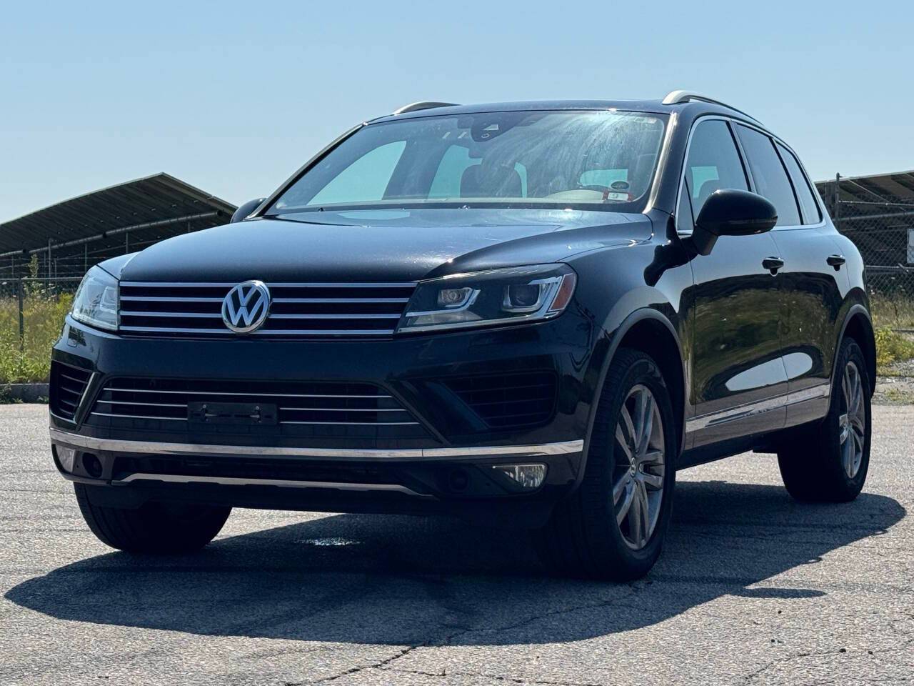 2016 Volkswagen Touareg V6 Lux — SUV — 117,794 mi — Walpole, MA