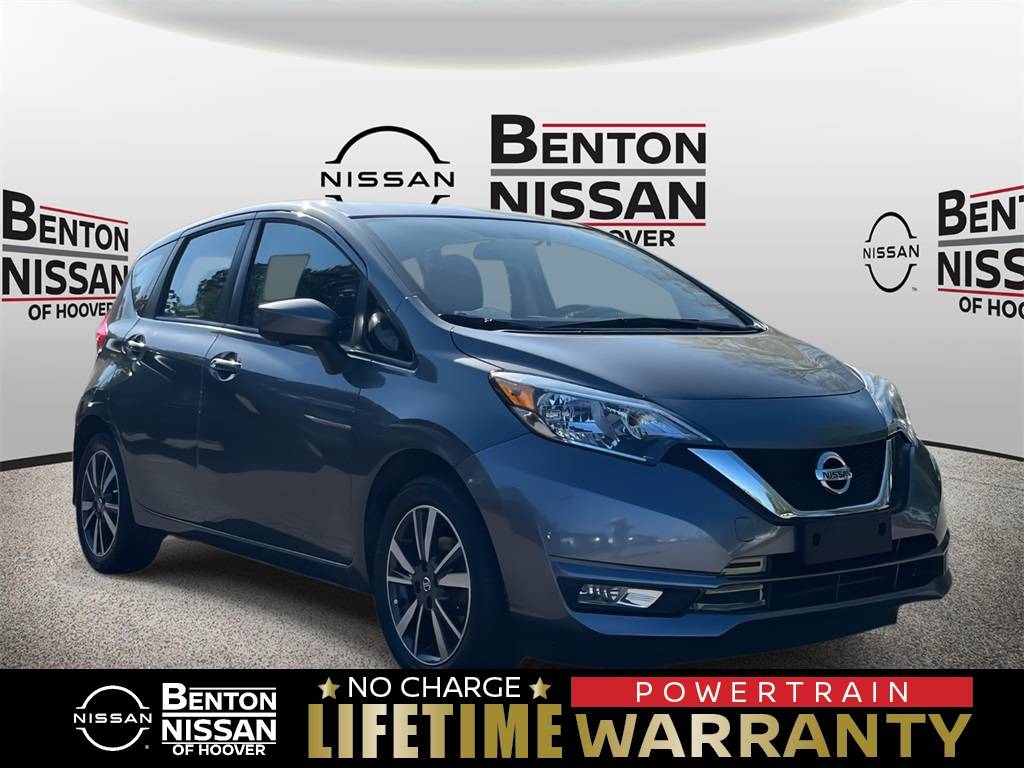 2017 Nissan Versa 1.6 SL — Hatchback — 14,812 mi — Hoover, AL