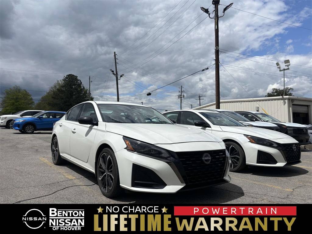 2023 Nissan Altima SR — Sedan — 24,787 mi — Hoover, AL