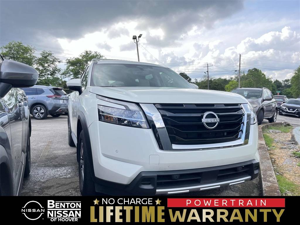 2023 Nissan Pathfinder SL — SUV — 12,607 mi — Hoover, AL