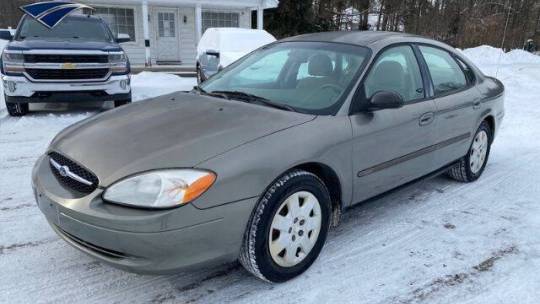 2001 Ford Taurus LX — Sedan — 112,377 mi — Hastings, MI