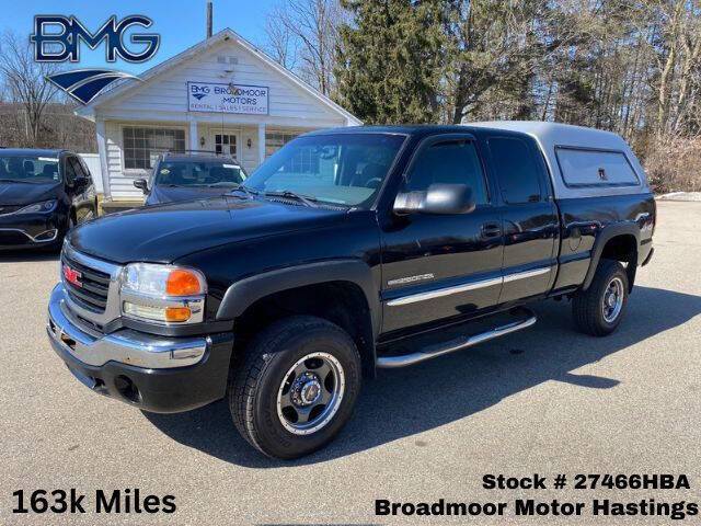 2004 GMC Sierra 2500 Base — Pickup Truck — 163,609 mi — Hastings, MI