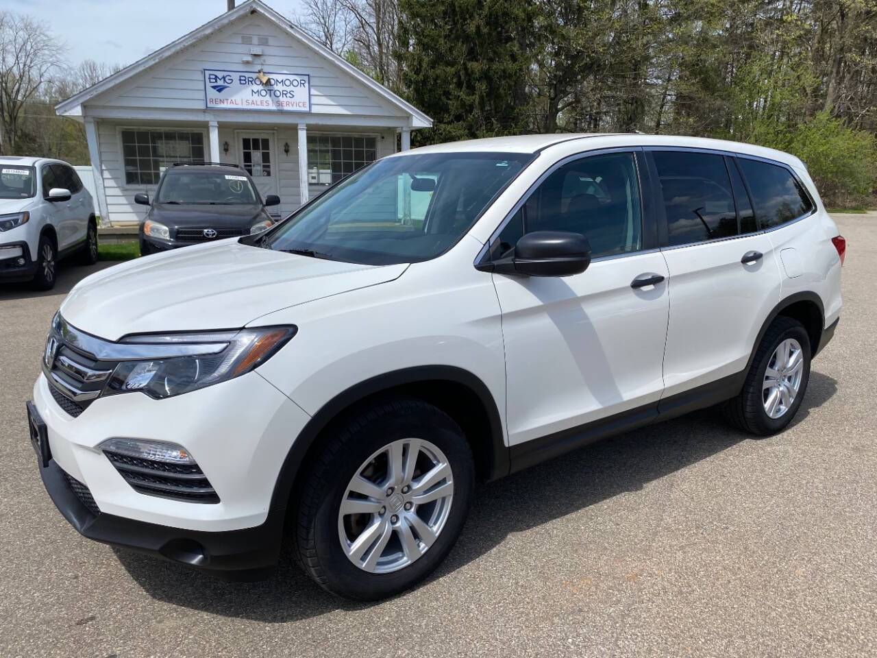 2017 Honda Pilot LX — SUV — 83,016 mi — Hastings, MI