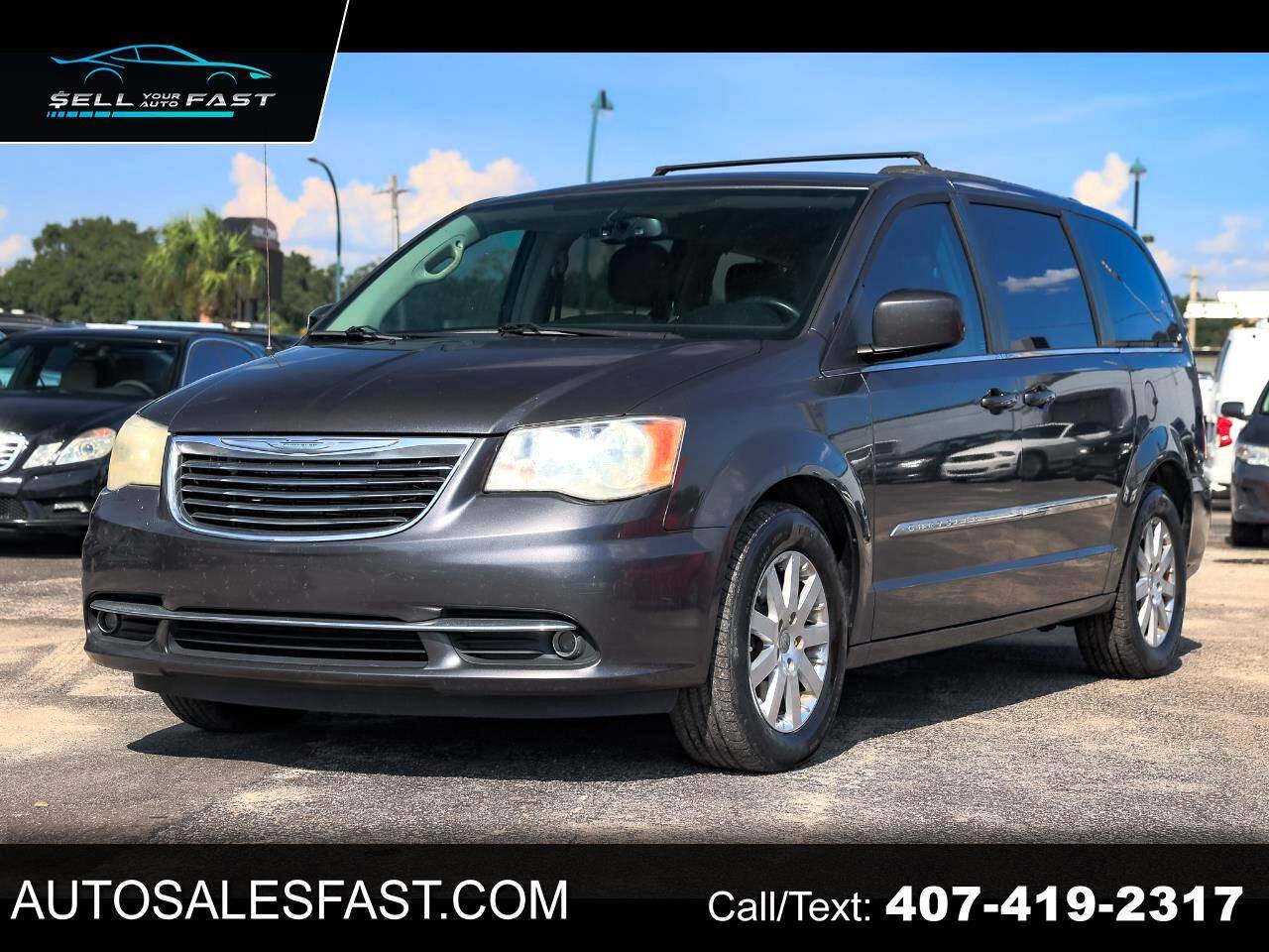 2015 Chrysler Town & Country Touring — Minivan — 174,319 mi — Orlando, FL