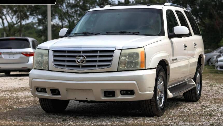 2004 Cadillac Escalade Base