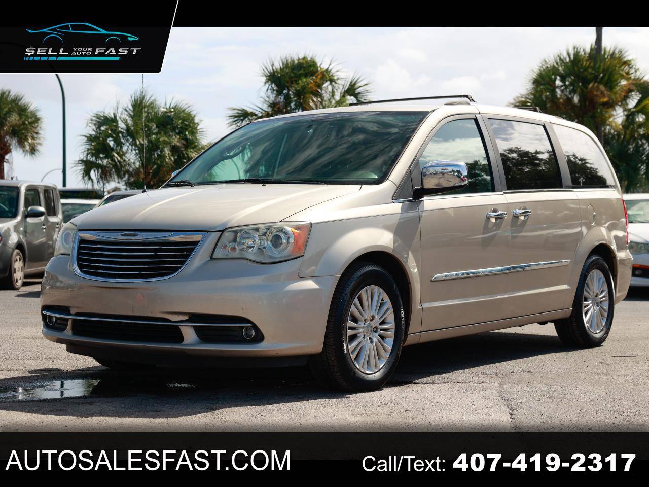 2013 Chrysler Town & Country Limited — Minivan — 92,958 mi — Orlando, FL