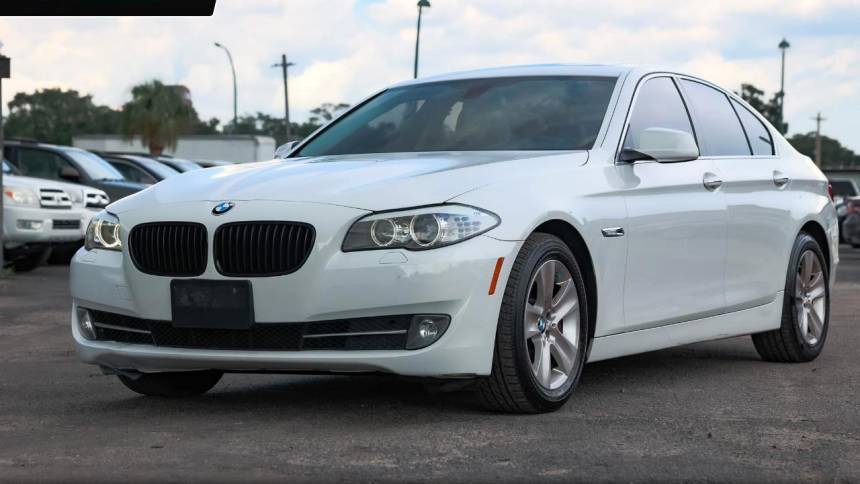 2013 BMW 5 Series 528i