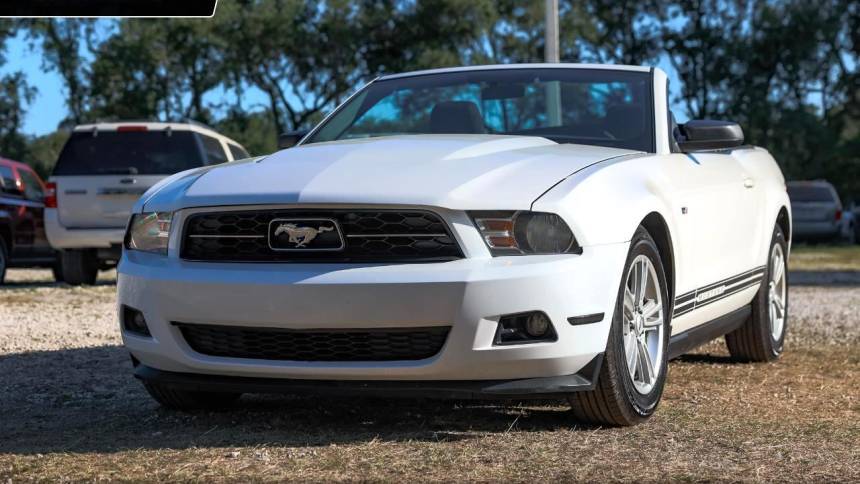 2012 Ford Mustang V6