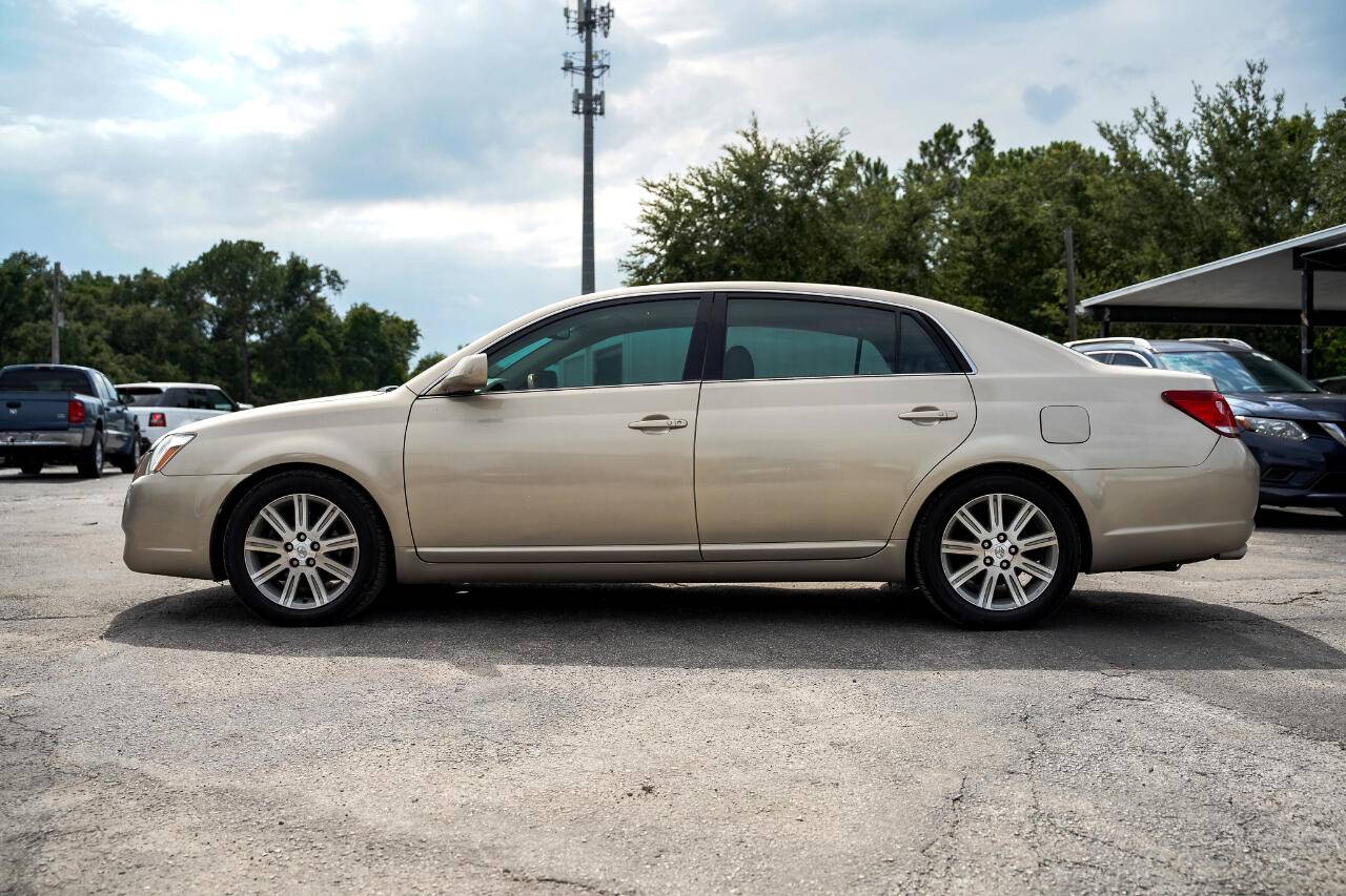 2006 Toyota Avalon Limited — Sedan — 129,285 mi — Orlando, FL