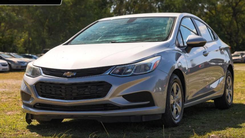 2017 Chevrolet Cruze LS Auto