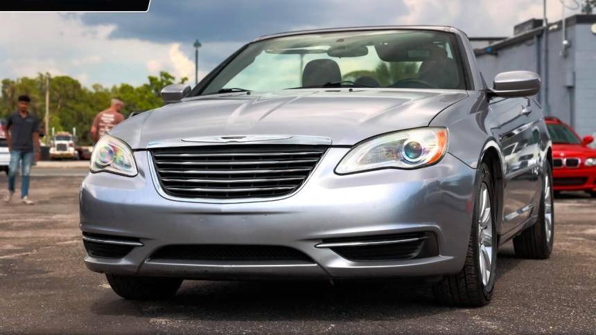 2014 Chrysler 200 Touring