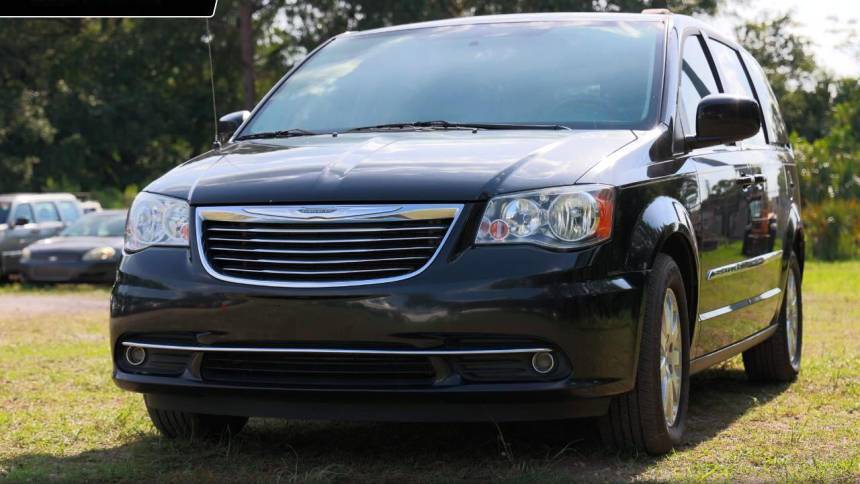 2015 Chrysler Town and Country Touring