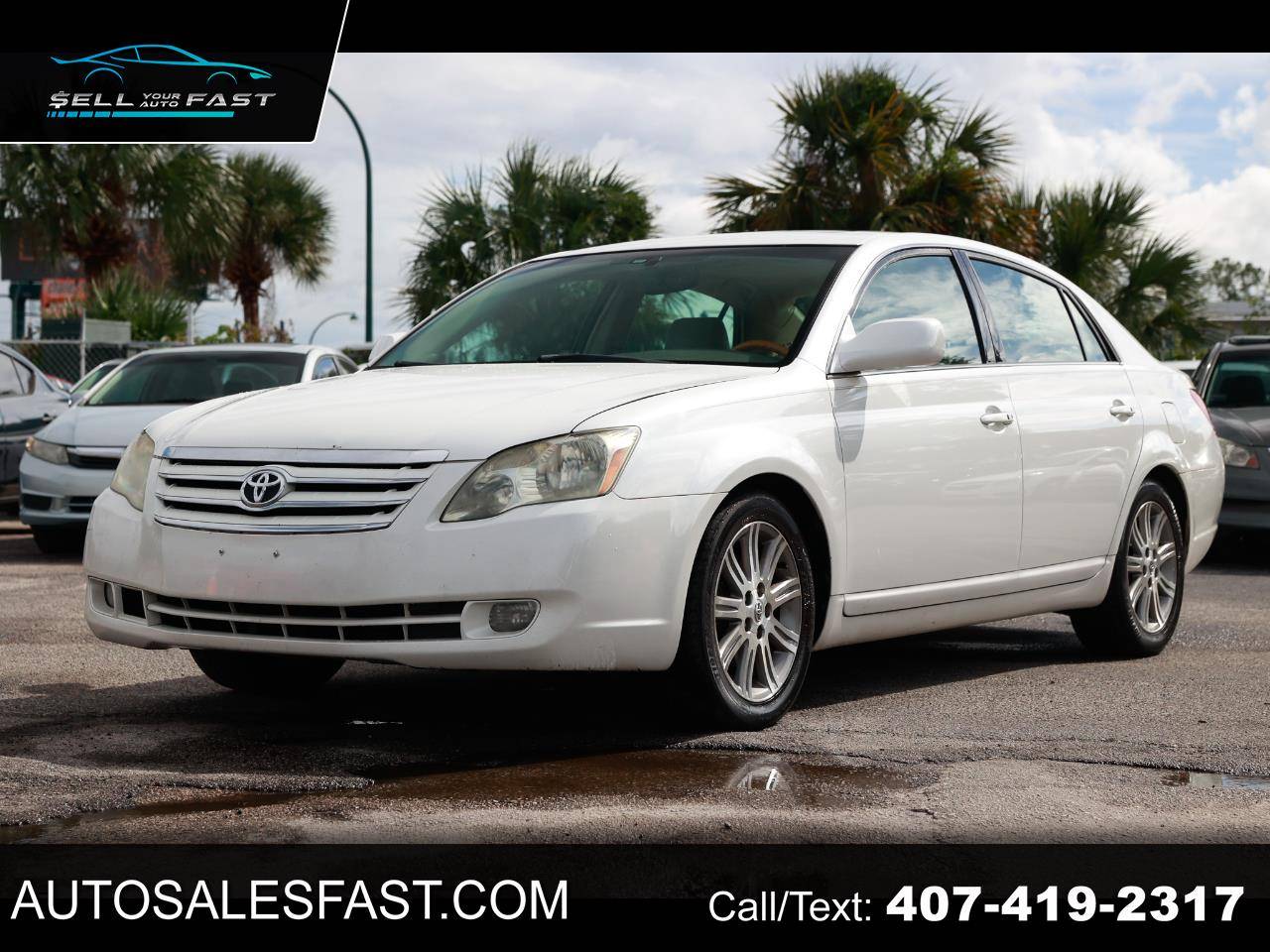 2005 Toyota Avalon Limited — Sedan — 202,909 mi — Orlando, FL