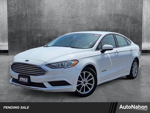 2017 Ford Fusion Hybrid SE — Sedan — 69,306 mi — Plano, TX