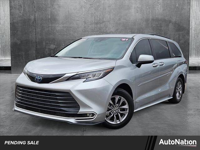 2021 Toyota Sienna XLE — Minivan — 170,360 mi — Plano, TX