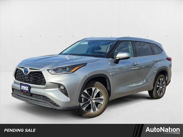 2021 Toyota Highlander Hybrid XLE — SUV — 20,220 mi — Plano, TX