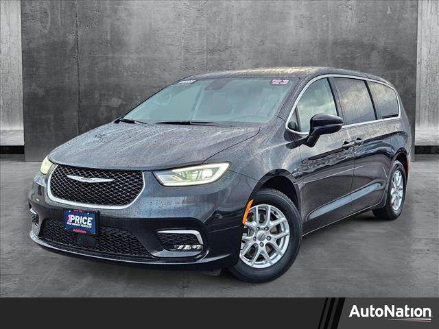 2023 Chrysler Pacifica Touring L — Minivan — 62,436 mi — Plano, TX