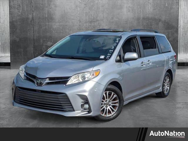 2018 Toyota Sienna XLE — Minivan — 133,967 mi — Jacksonville, FL