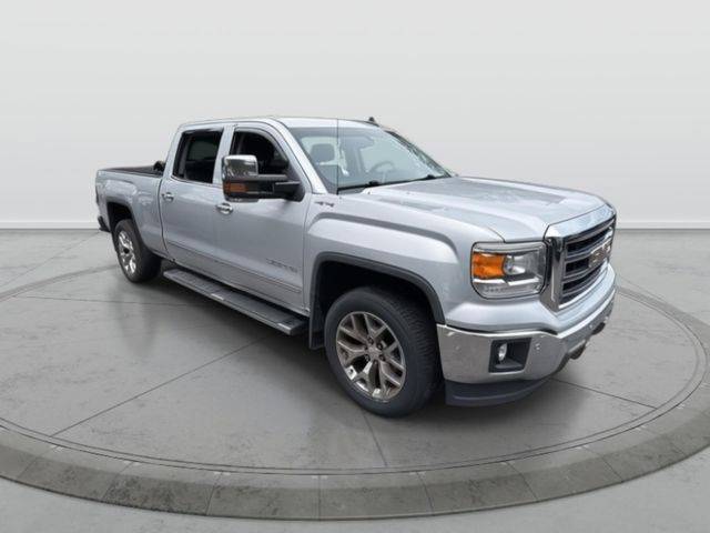 2015 GMC Sierra 1500 SLT — Pickup Truck — 92,692 mi — Islip, NY