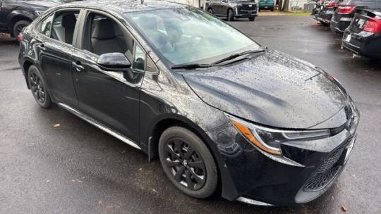 2021 Toyota Corolla LE — Sedan — 16,731 mi — Islip, NY