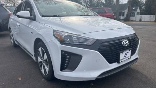 2019 Hyundai Ioniq Plug-In Hybrid Base — Hatchback — 23,465 mi — Islip, NY