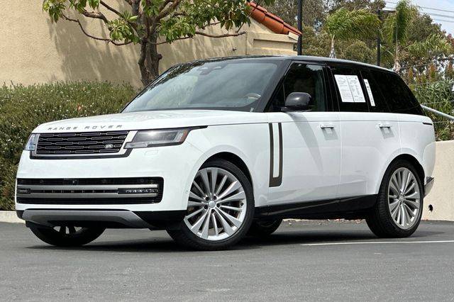 2024 Land Rover Range Rover P530 SE