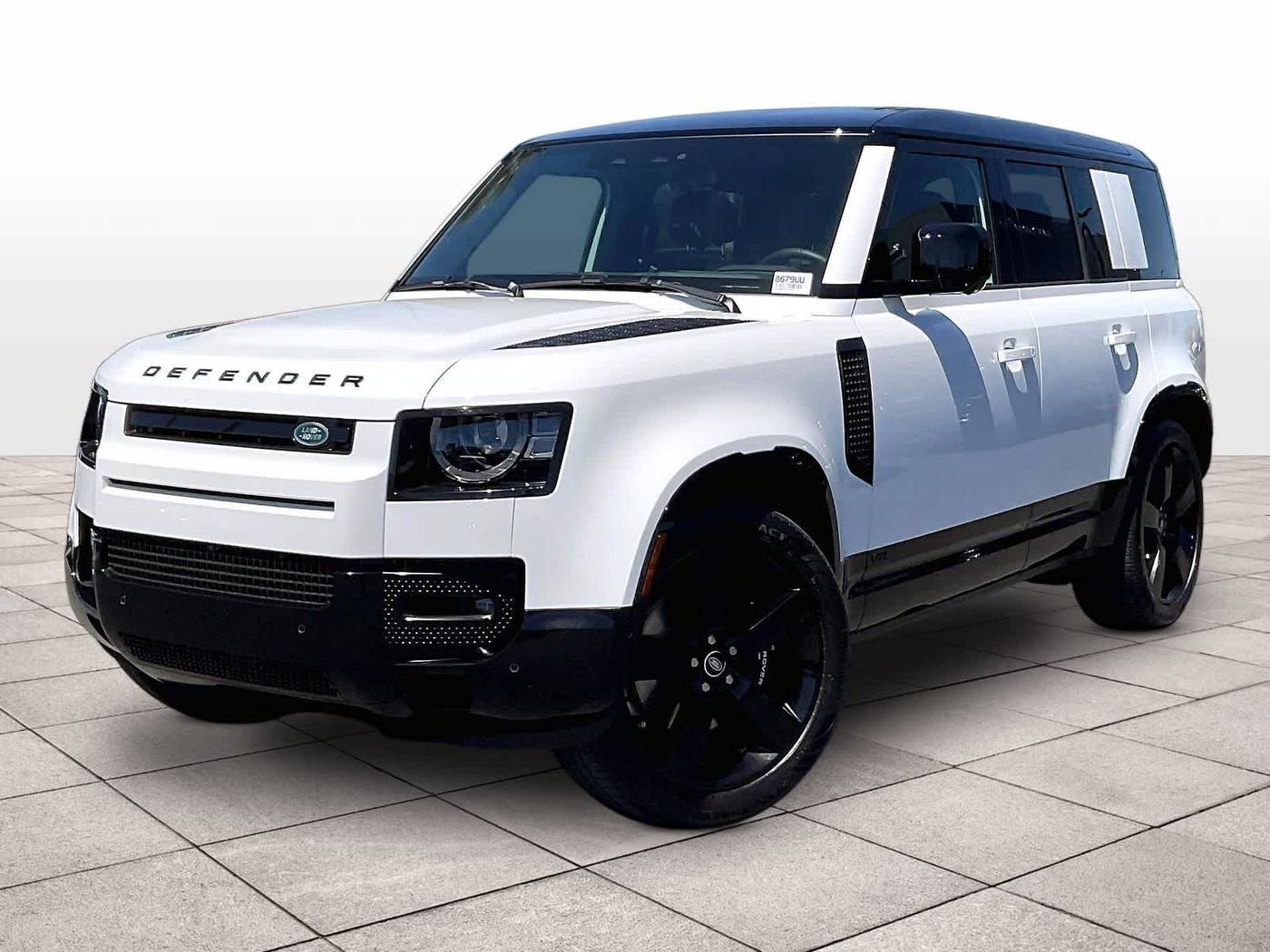 2025 Land Rover Defender V8