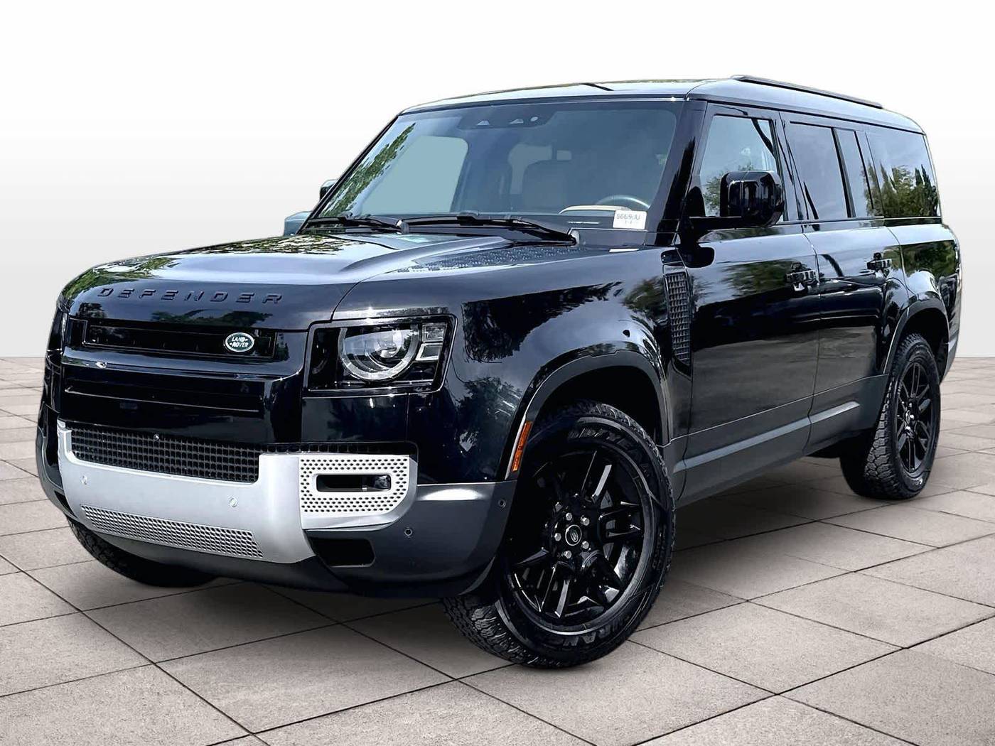 2025 Land Rover Defender S