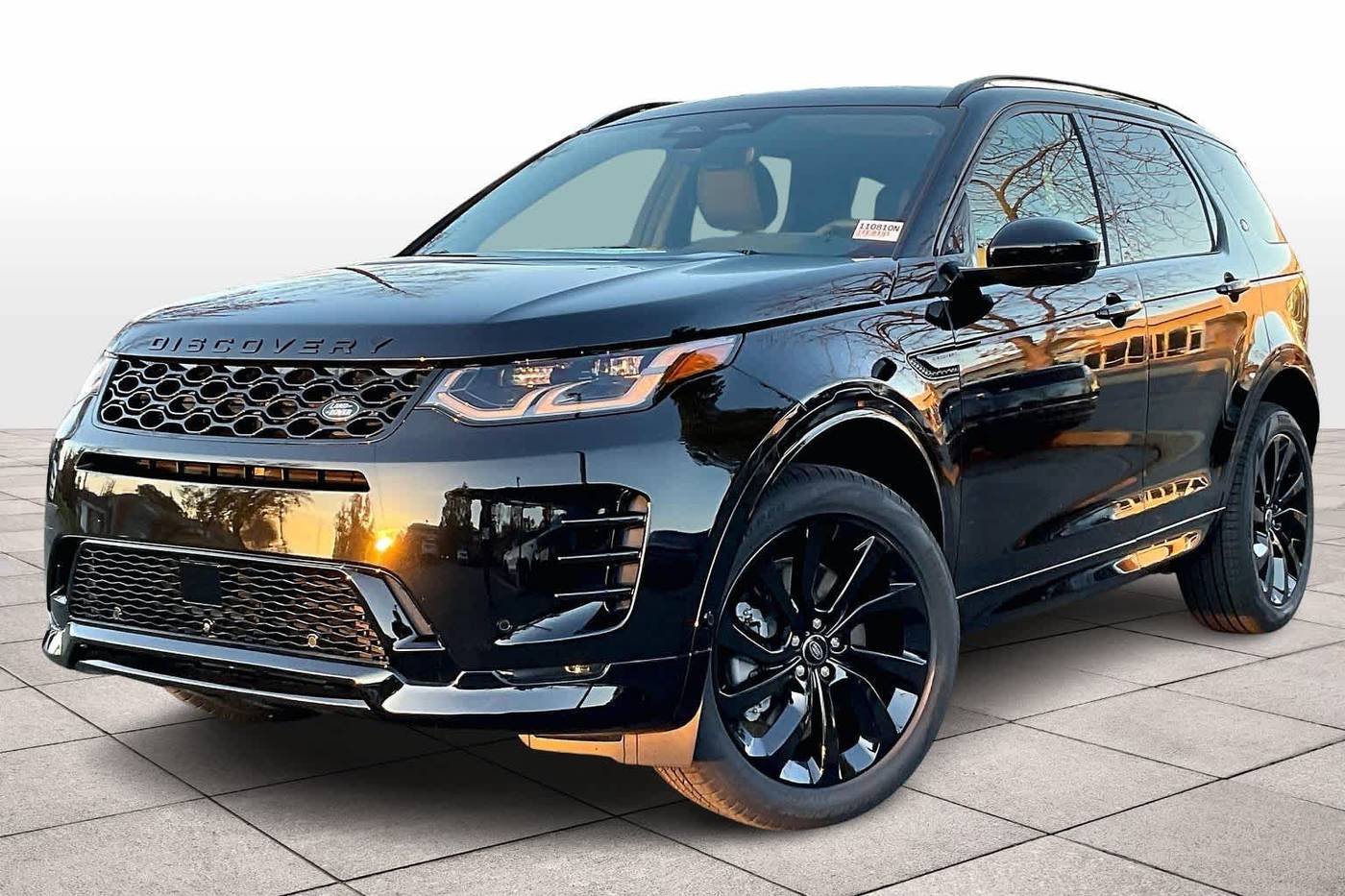 2025 Land Rover Discovery Sport P250 Dynamic SE