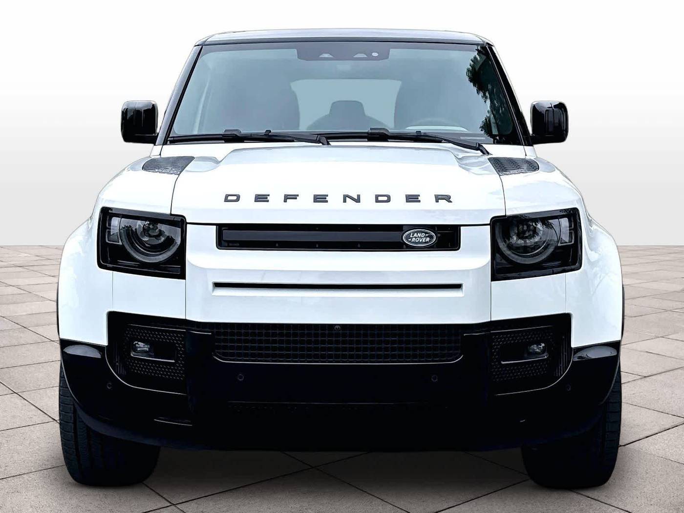 2024 Land Rover Defender X-Dynamic SE
