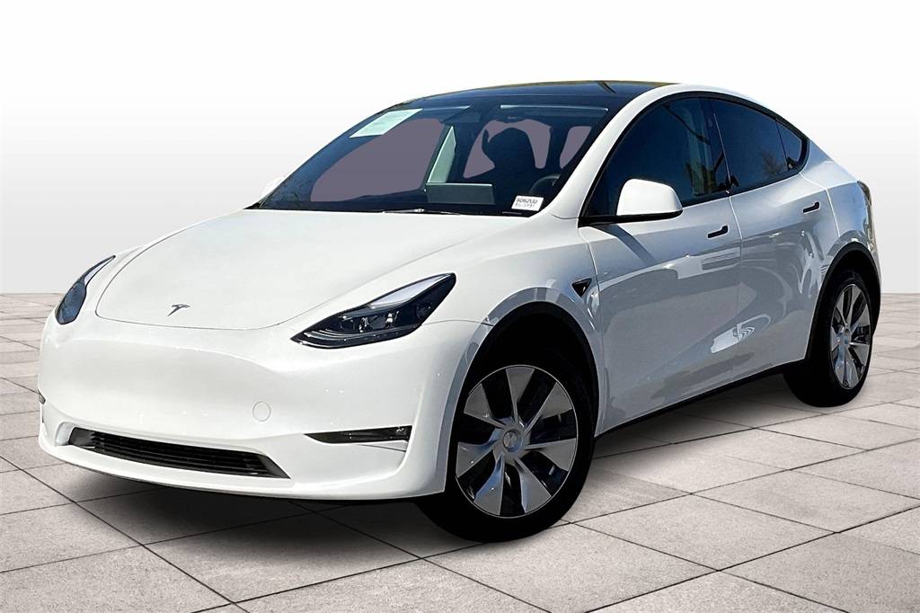 2024 Tesla Model Y Long Range — SUV — 17,530 mi — Rocklin, CA