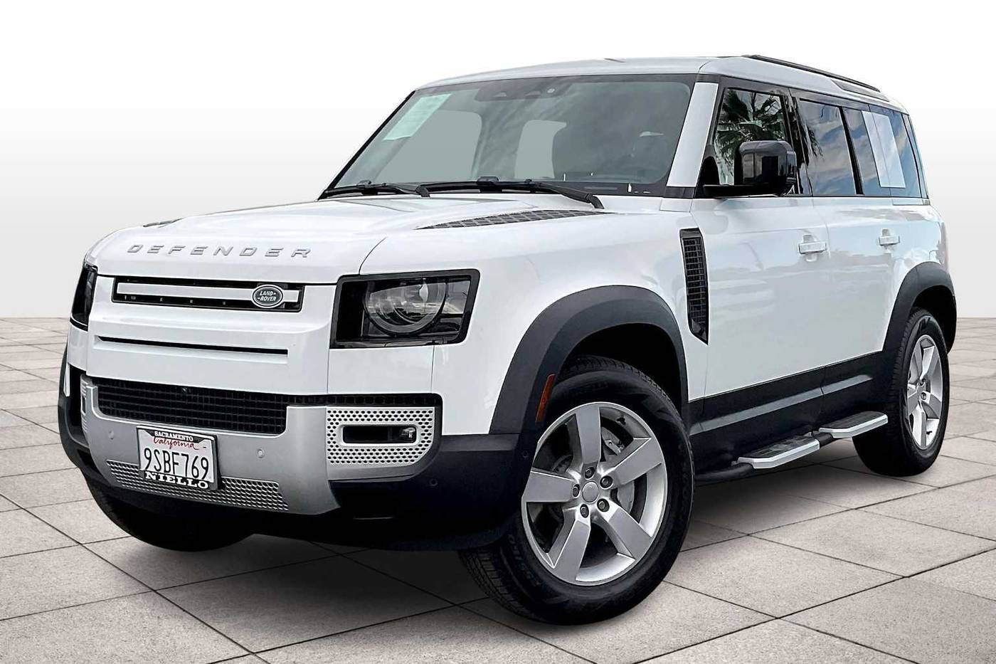 2025 Land Rover Defender S — SUV — 3,999 mi — Sacramento, CA
