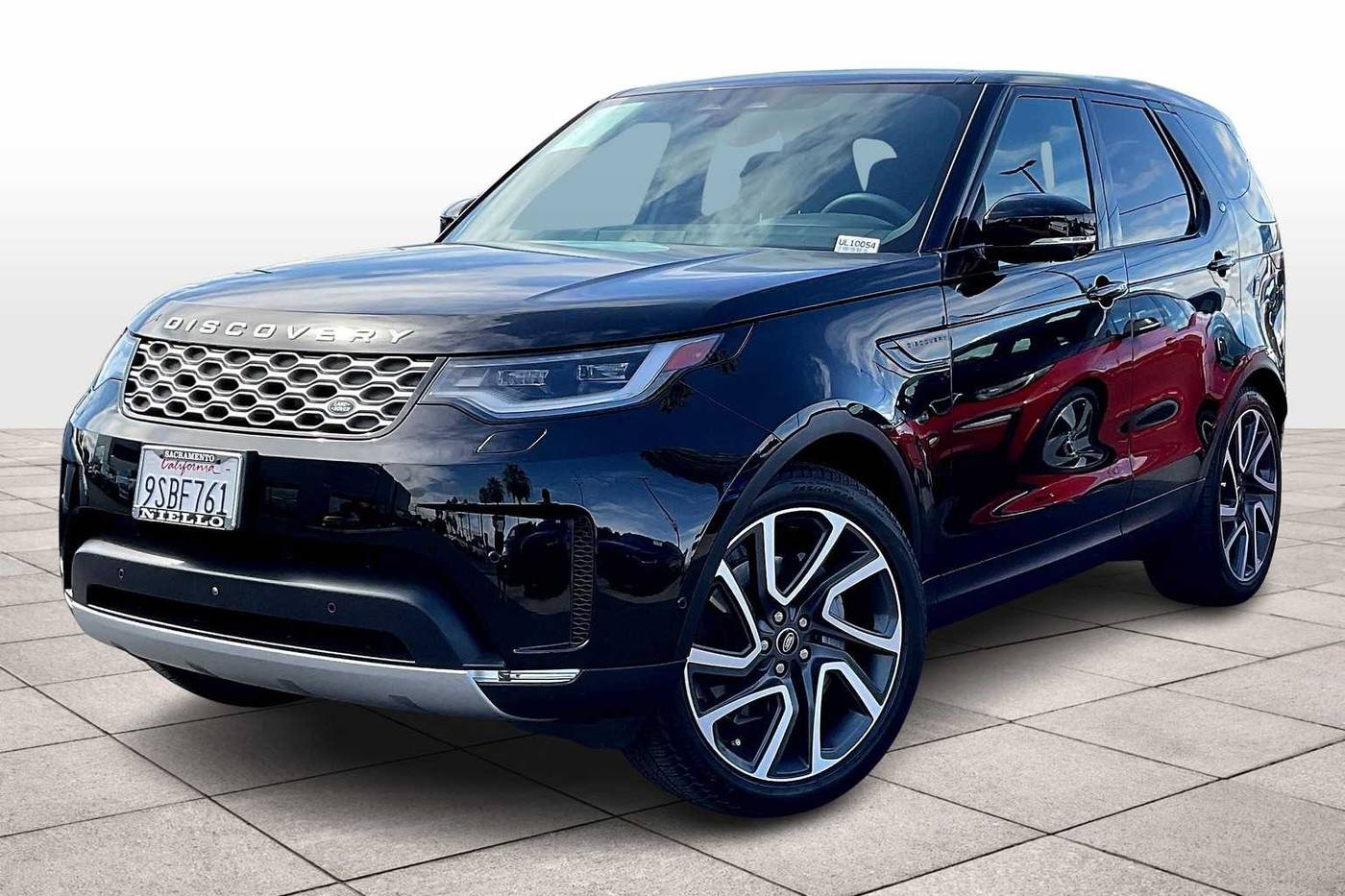 2025 Land Rover Discovery S — SUV — 4,256 mi — Sacramento, CA