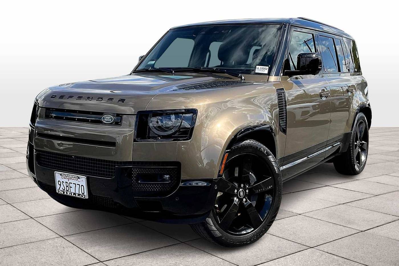 2025 Land Rover Defender X-Dynamic SE — SUV — 7,383 mi — Sacramento, CA