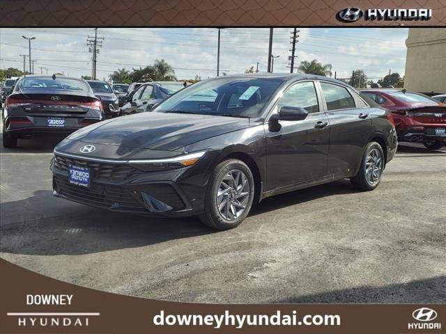 2024 Hyundai Elantra SEL — Sedan — 12,738 mi — Downey, CA