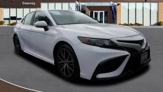 2021 Toyota Camry SE — Sedan — 67,585 mi — Downey, CA