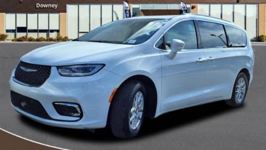 2021 Chrysler Pacifica Touring L — Minivan — 64,235 mi — Downey, CA